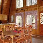 Manzanita Lodge